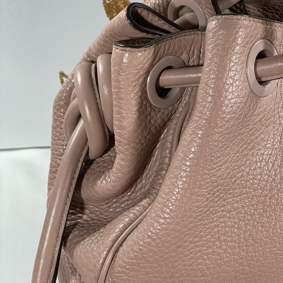 MK Handbag - Picture 5 of 13